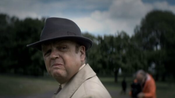 The Long Shadow - Tony Jones as DCS Dennis Hoban